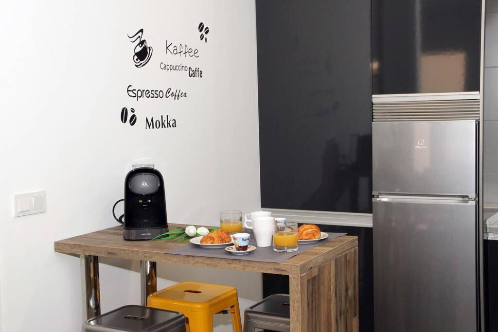 Loft Apartamento Sevilla 16 อาลิกันเต ภายนอก รูปภาพ